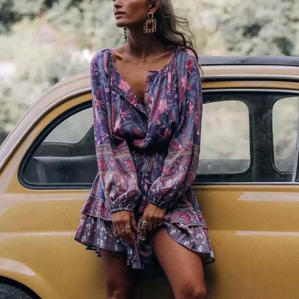 Beautiful Boho Ruffle Dress / Size Small - Picture 3 of 6
